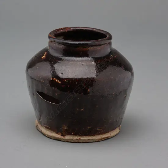 Stoneware jar – China - late 19thC,